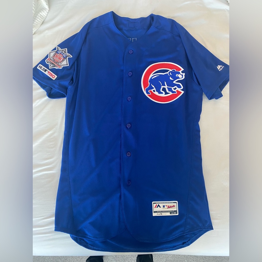 Authentic Chicago Cubs Jersey - size 44